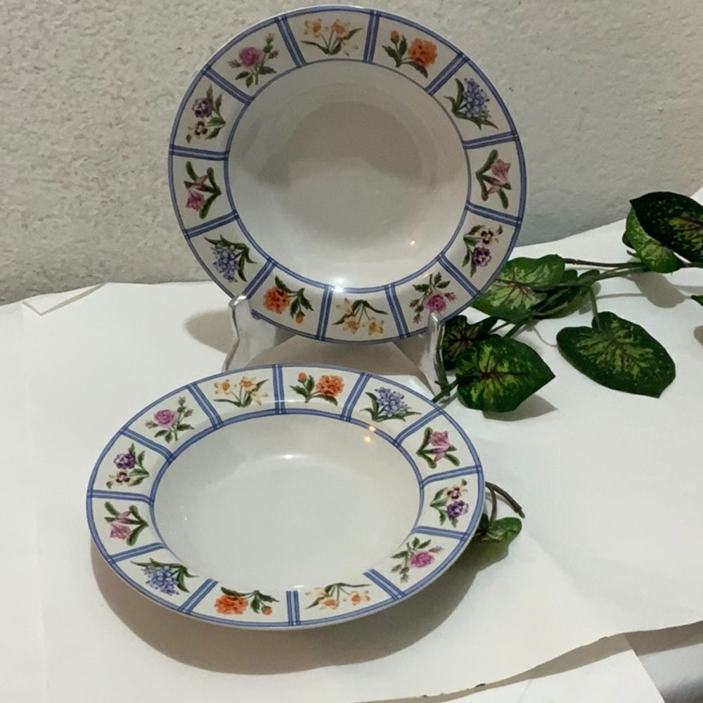 2 AMERICAN ATELIER ELIZABETH 5020 salad Plate 9” Granny Core Floral Gingham A2